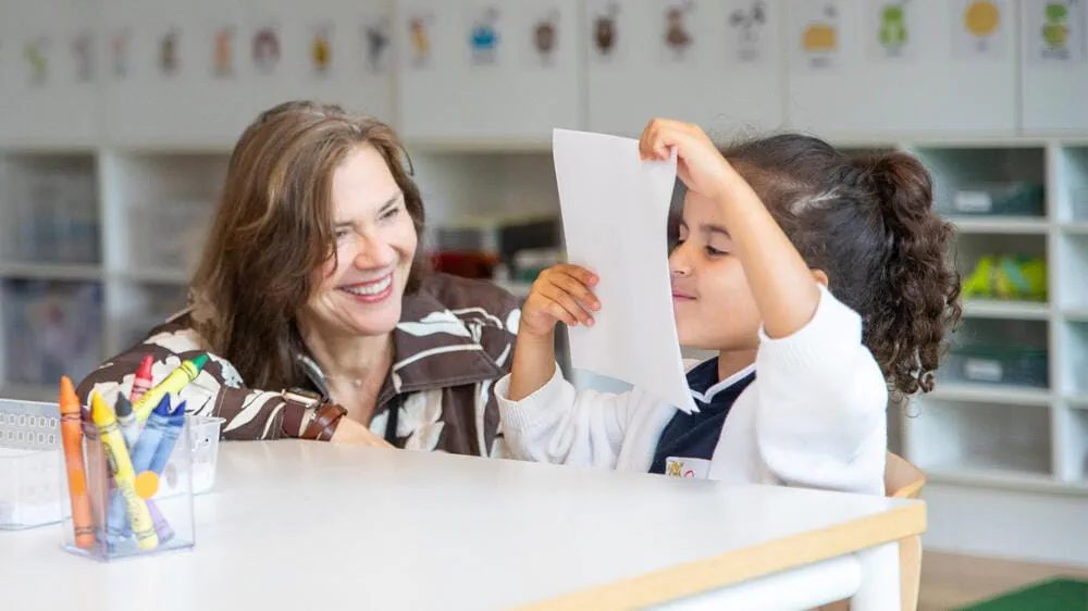 avenues_ny_primary_student